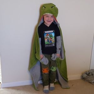 Hooded dinosaur hooded blanket